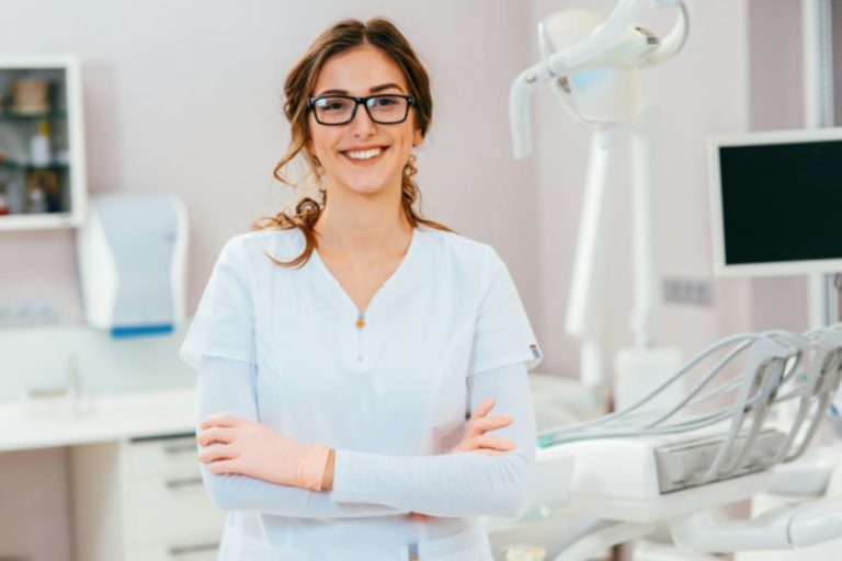 Saiba Tudo Sobre A Tributação Para Médicos E Dentistas Iniciantes - AD3 Contabilidade
